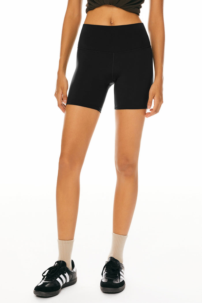 Black / XS