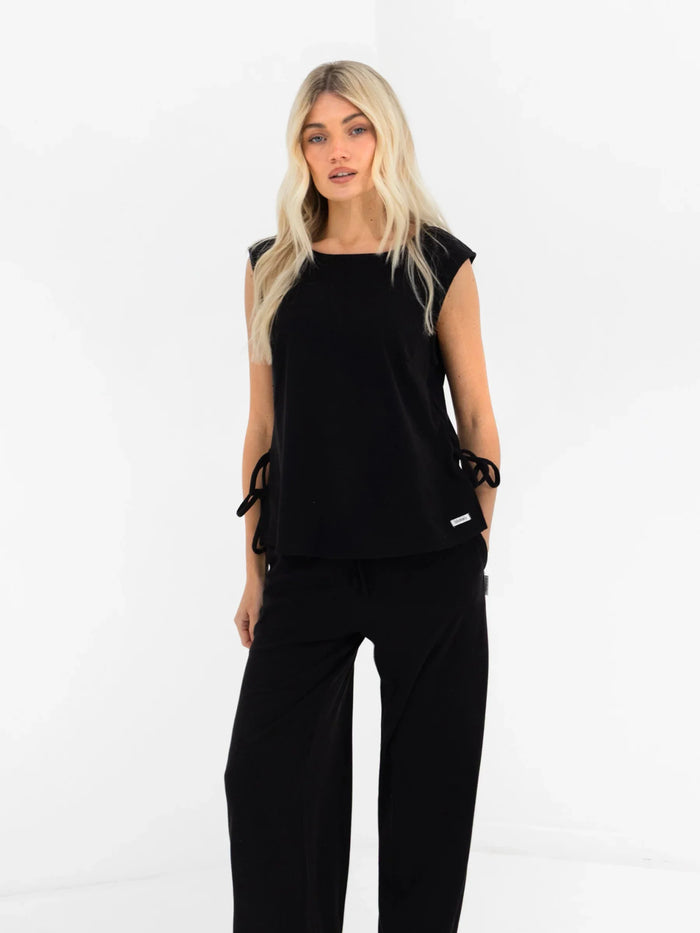 Alma Wide Leg Trousers - Black