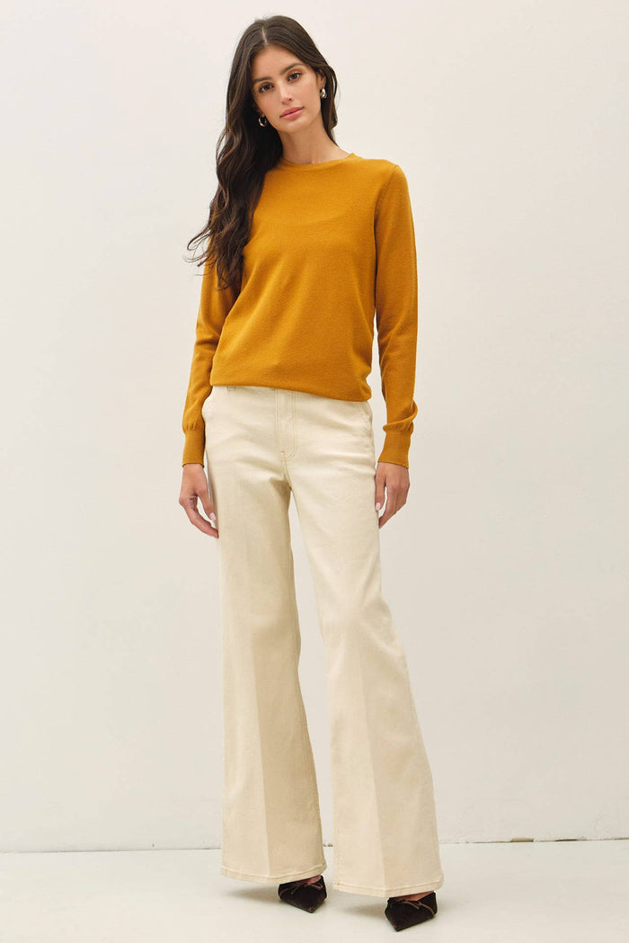 CREW NECK SOFT KNIT SWEATER