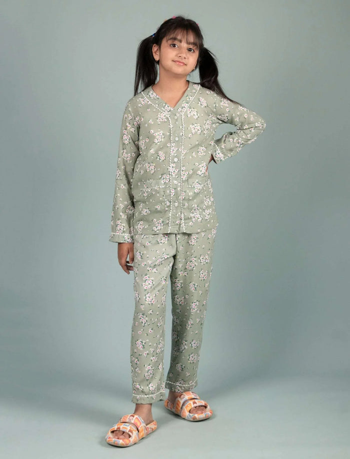 Best Fabric for Kids Clothes in Indian Summer- Tweeny Mini