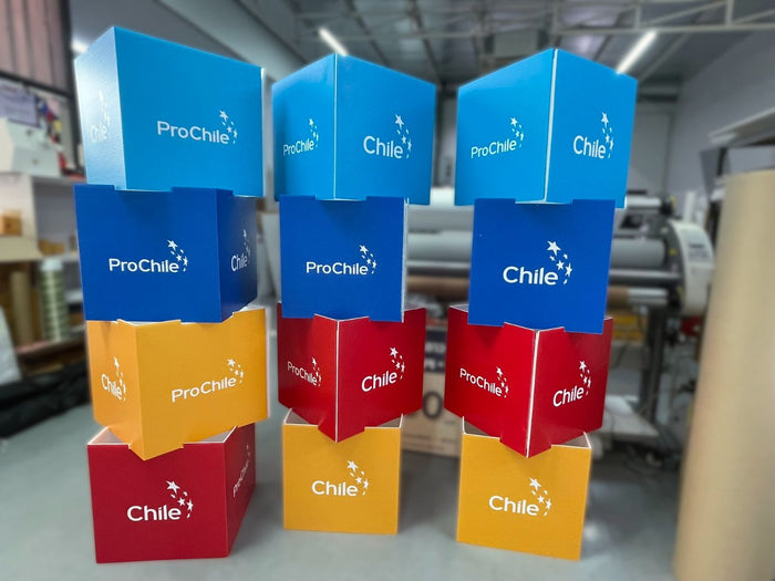 กล่องลูกเต๋าฟิวเจอร์บอร์ดทรงลูกเต๋าสีน้ำเงินแดงแบรนด์โปรชิล
