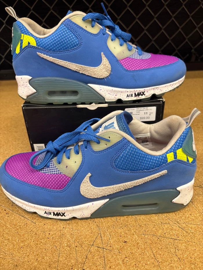 Nike Air Max 90 Undefeated Men 11 Used