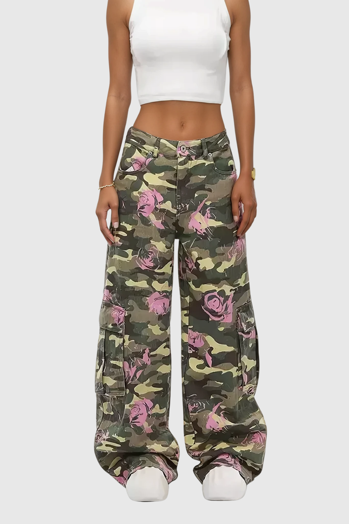 arawn-camouflage-floral-print-cargo-pants-in-pink