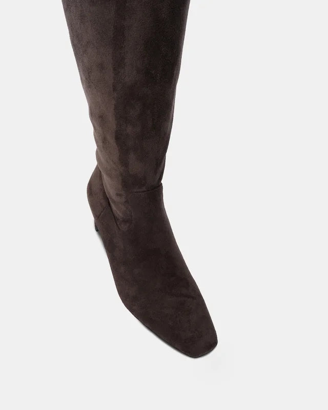 Arista Boots - Chocolate Suede