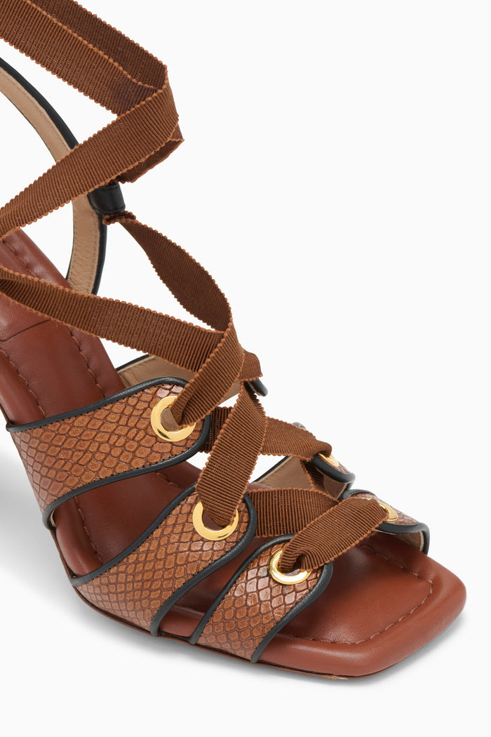 Sierra Designer Eyelet Heel Gold Hardware & Grosgrain Ribbon Close-Up Detail | Ulla Johnson