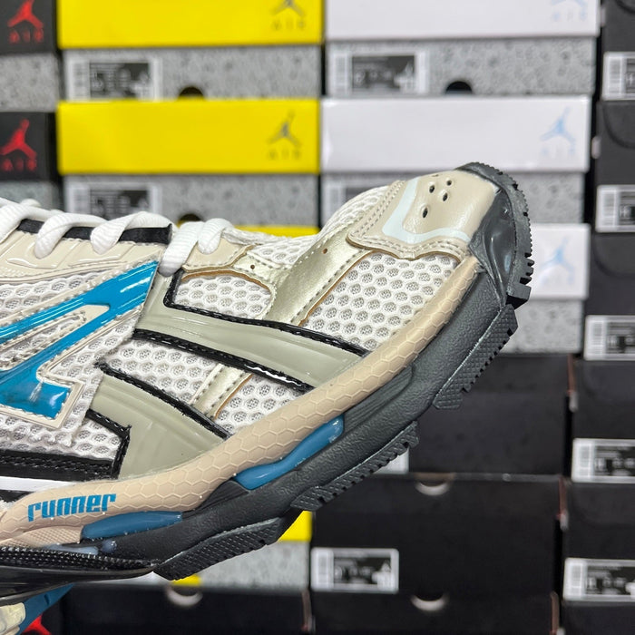 Balenciaga Runner 7.0 Blue Cream Black