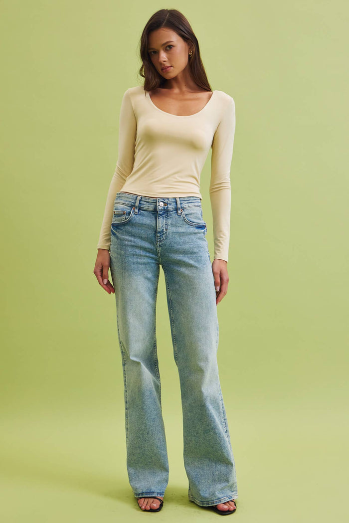 BASIC LONG SLEEVE TOP