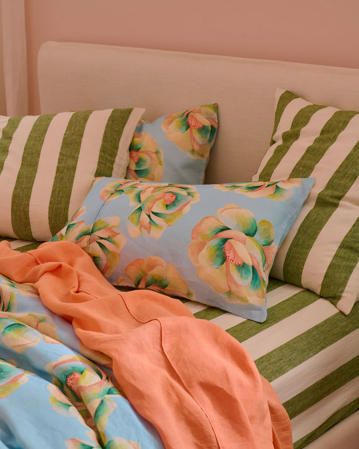 Big Beauty Floral Blue Linen Pillowcases