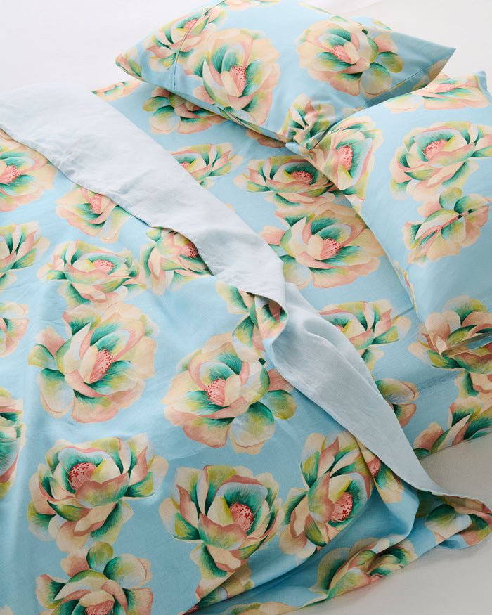 Big Beauty Floral Blue Linen Pillowcases
