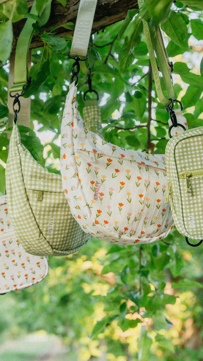 Brixley Bags - Tulip Field Crossbody Bag
