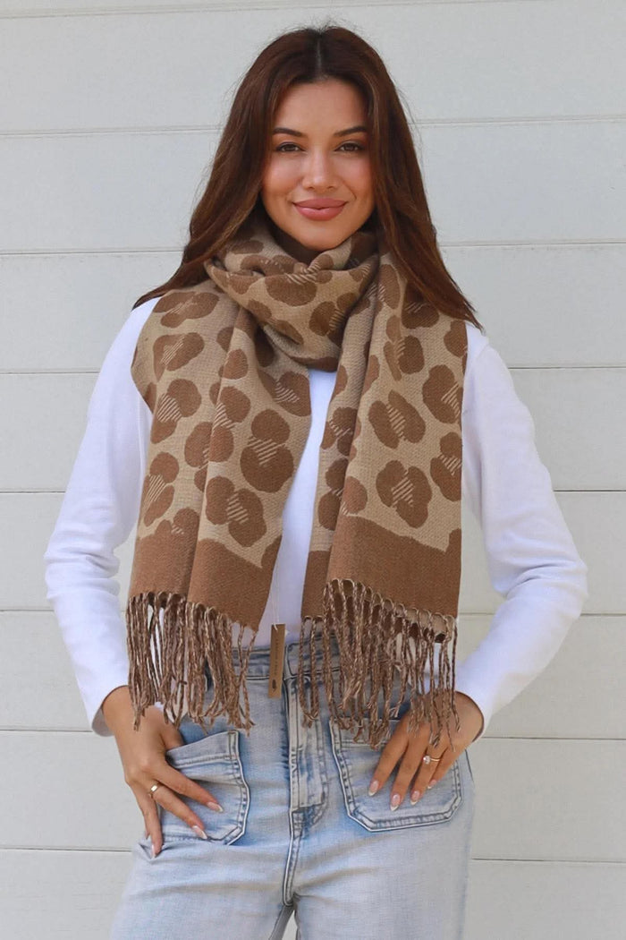 Bron Scarf