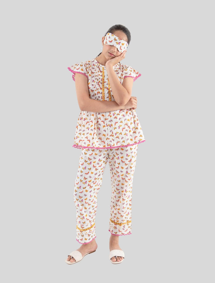 Best Fabric for Kids Clothes in Indian Summer- Tweeny Mini