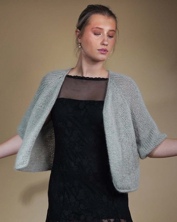 Chunky Easy Peasy Cardigan, No 4 + silk mohair knitting kit (2 colors)