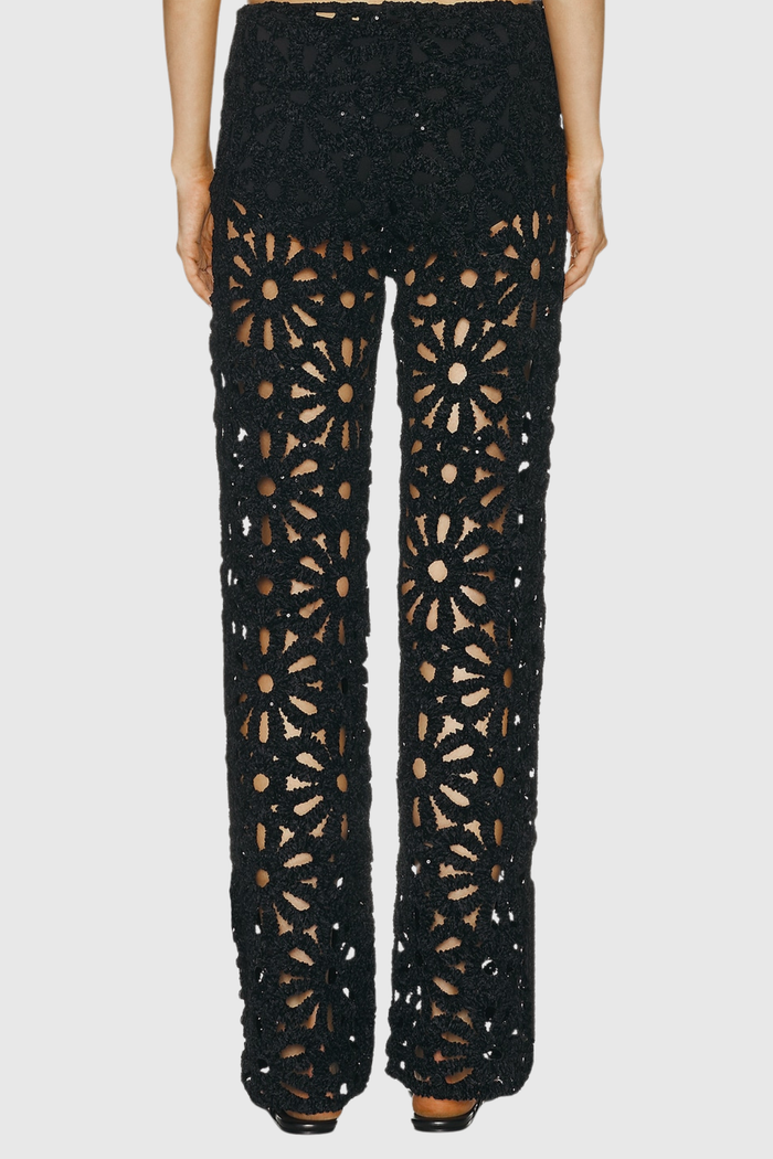 clarette-floral-cutout-top