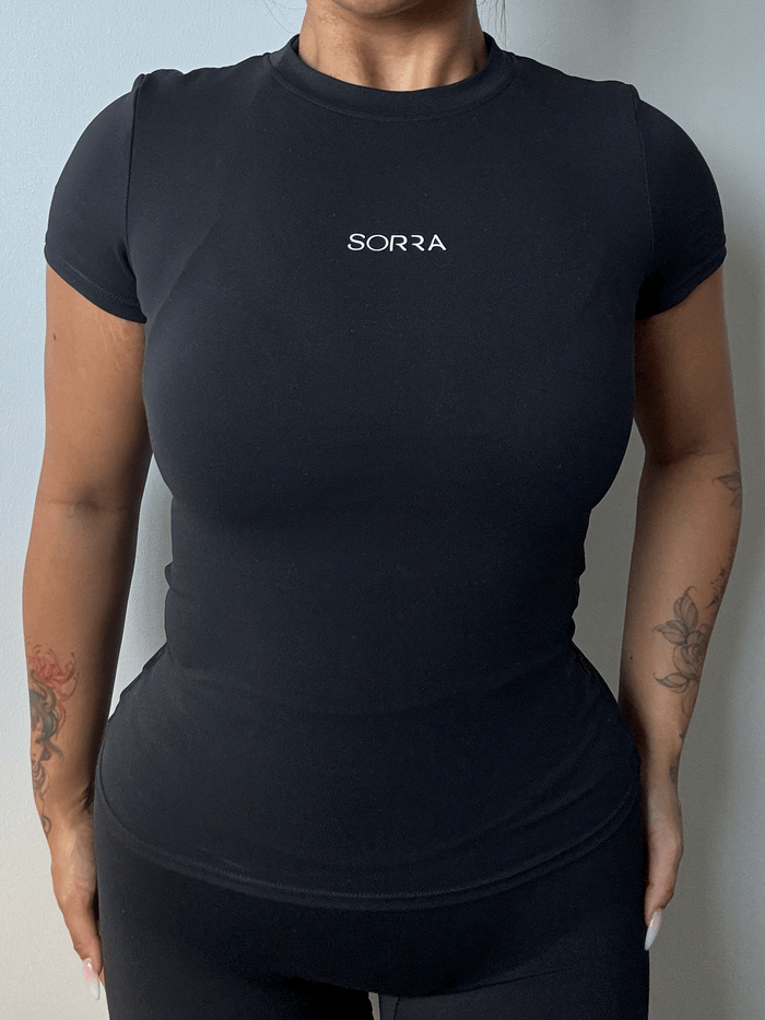 CurveContour Sculpt Fitted Tee Classic Black