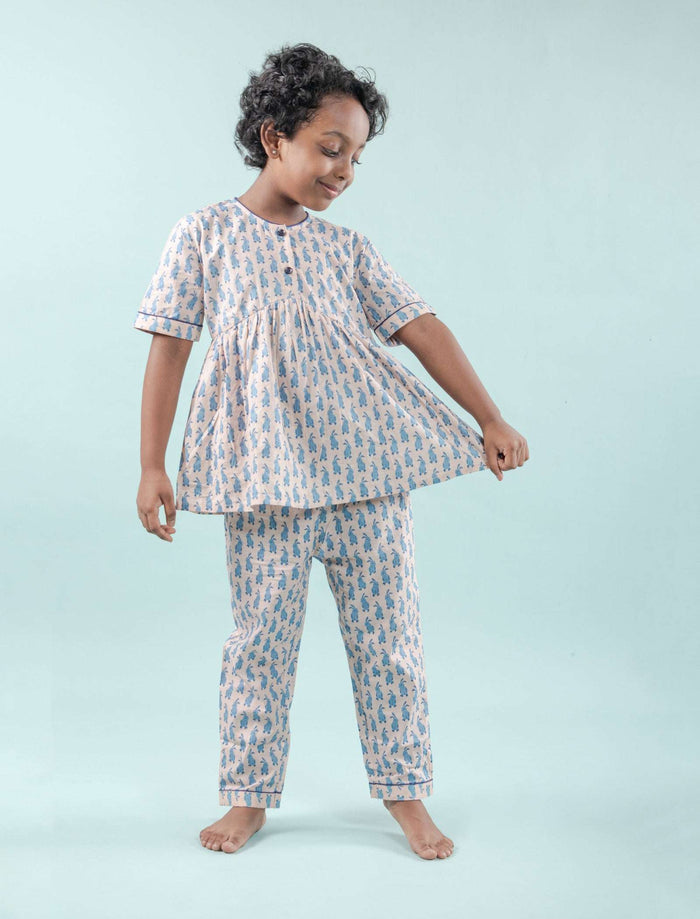 Best Fabric for Kids Clothes in Indian Summer- Tweeny Mini