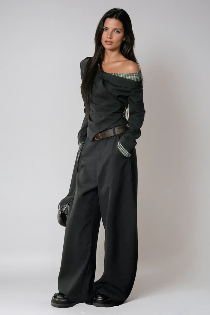 darko-one-shoulder-grid-top-in-green