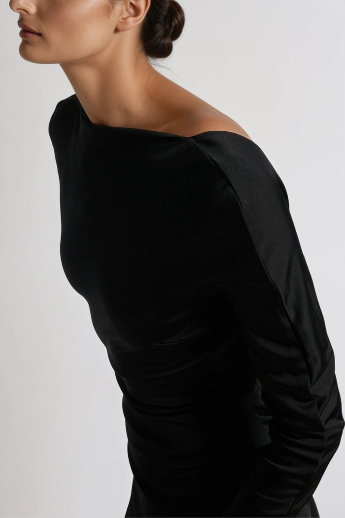 dimka-backless-maxi-dress