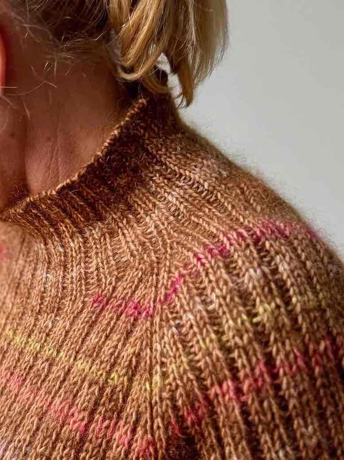 Felicity Blouse solid color (long sleeves), No 4 + silk mohair knitting kit