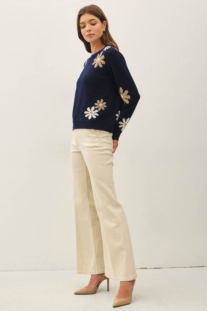 FLORAL ACCENT SWEATER
