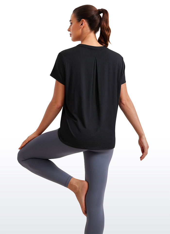 CRZ YOGA Women's Yoga Loose Fit Flowy Short Sleeves Crew Neck Black