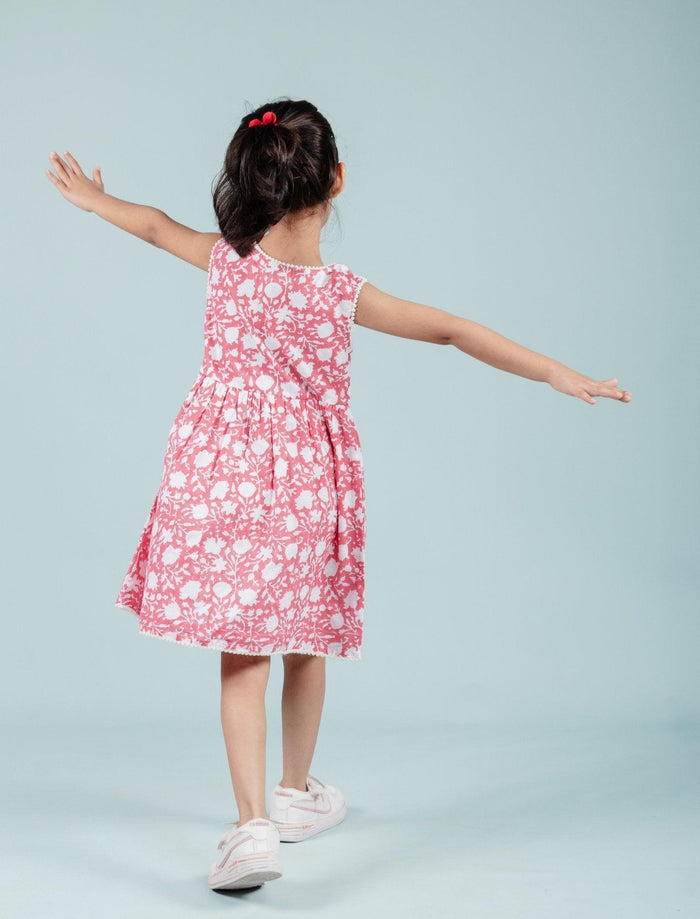 Best Fabric for Kids Clothes in Indian Summer- Tweeny Mini