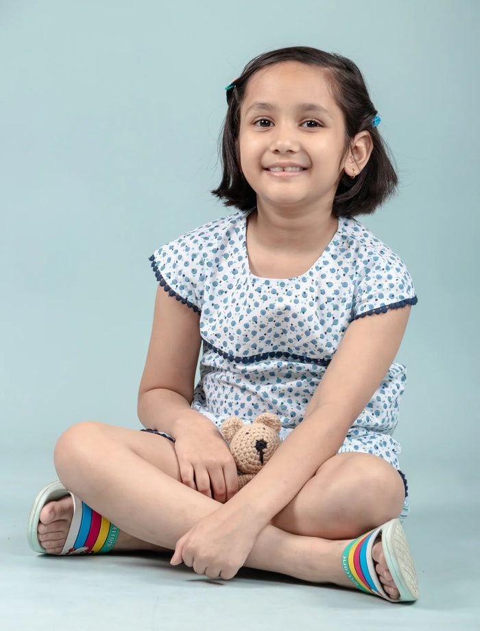 Best Fabric for Kids Clothes in Indian Summer- Tweeny Mini