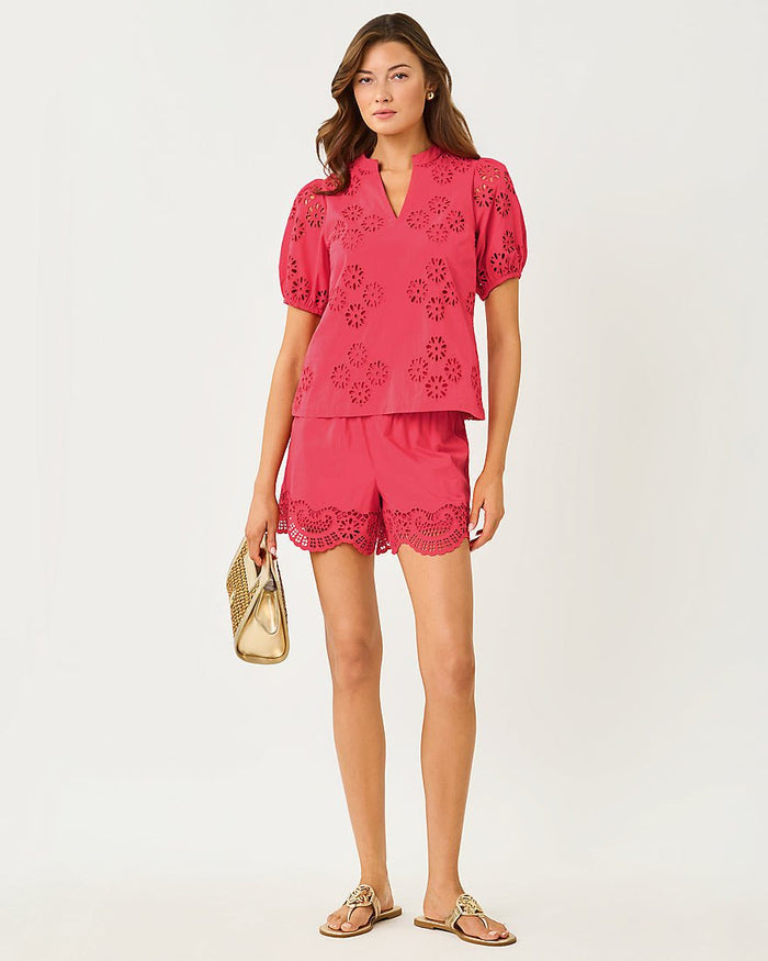 Lilly Pulitzer - Kilah Eyelet Short - Paradise Punch Medallion Petals Scallop Edge Cambric