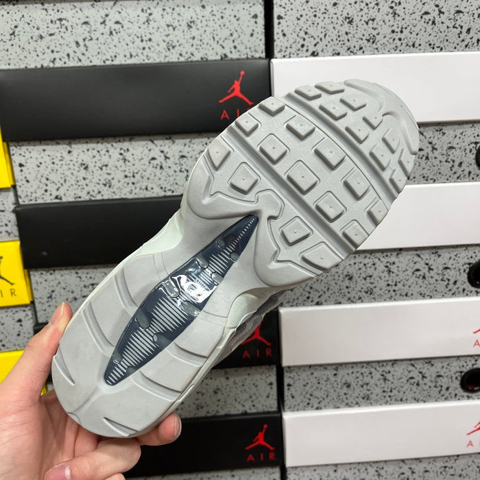 Nike Air Max 95 Grey Midnight Navy