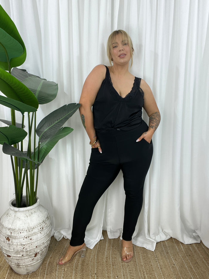 Olivia Ponte Pants (size down)