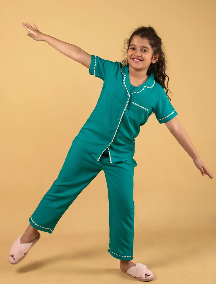 Best Fabric for Kids Clothes in Indian Summer- Tweeny Mini