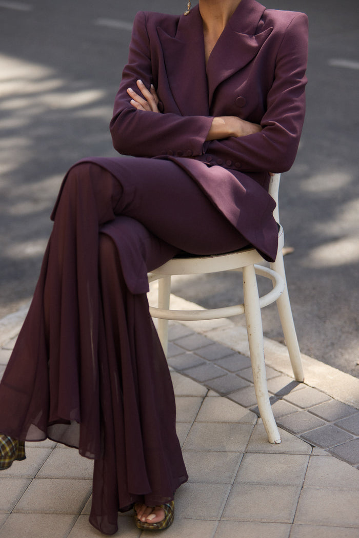 Pantalón Aldán Berenjena ceñido de vestir de Lady Pipa para invitada y eventos.