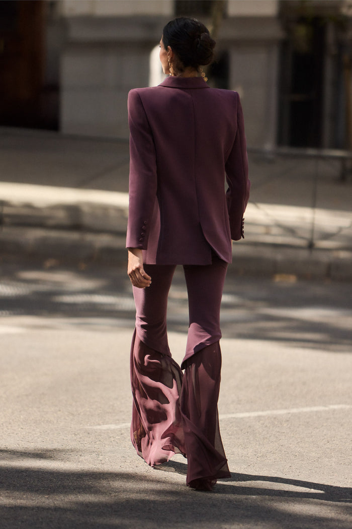 Pantalón Aldán Berenjena ceñido de vestir de Lady Pipa para invitada y eventos.
