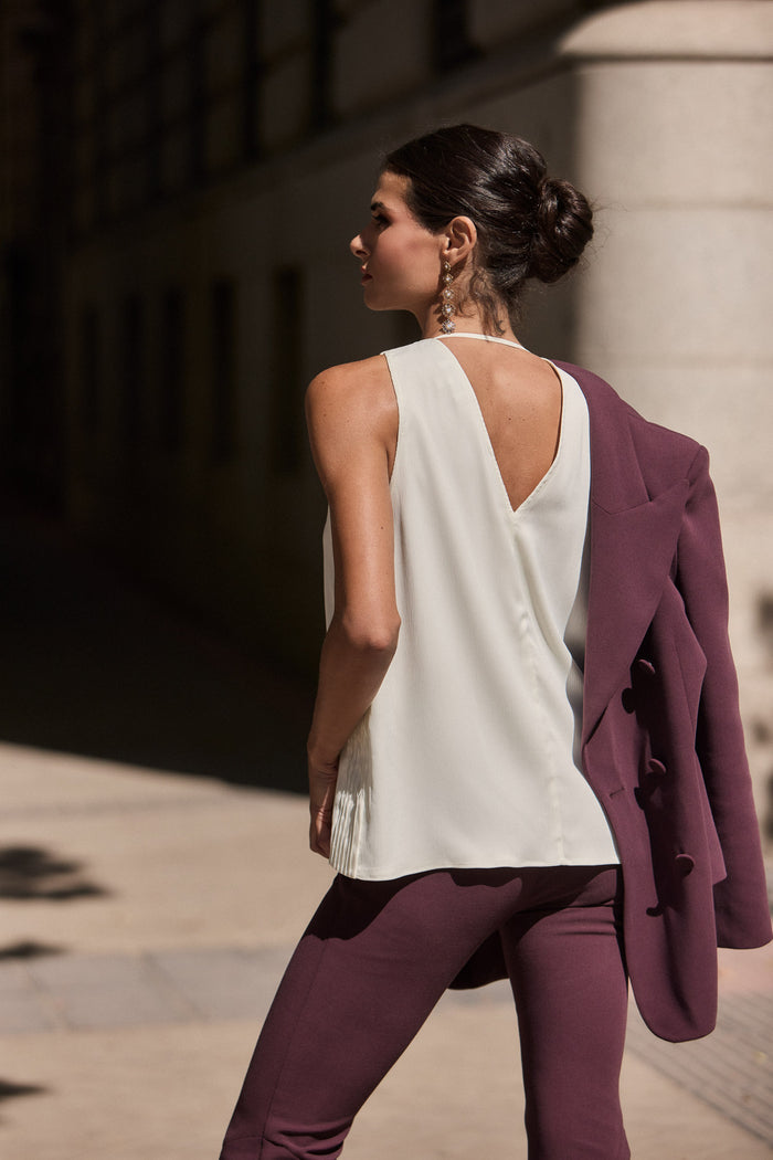 Pantalón Ons Berenjena ceñido de vestir de Lady Pipa para invitada y eventos.