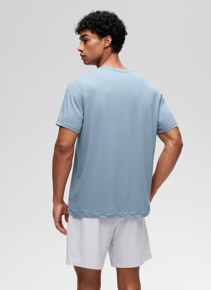 CRZ YOGA Men's Casual Classic Fit  T-Shirts Short Sleeve Crew Neck Belgian Blue