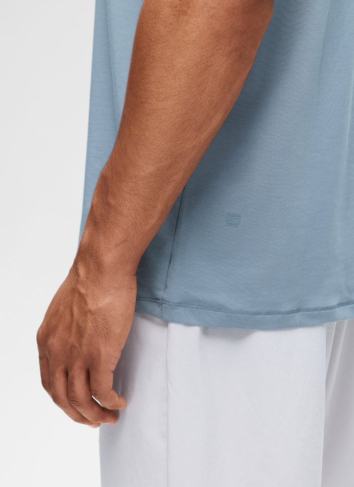 CRZ YOGA Men's Casual Classic Fit  T-Shirts Short Sleeve Crew Neck Belgian Blue