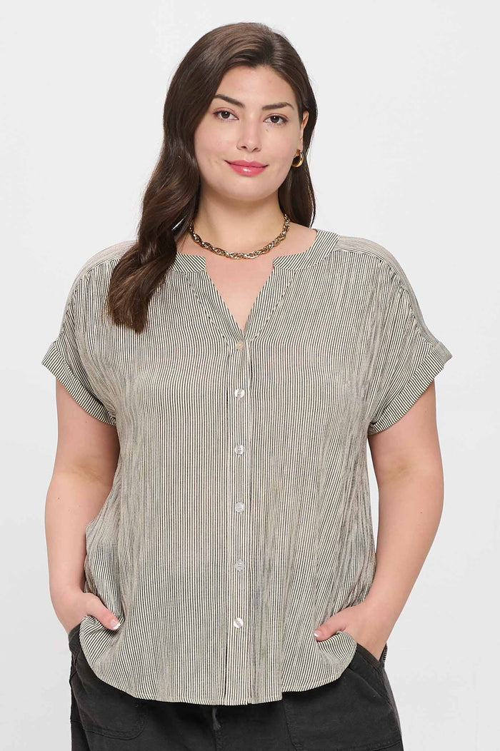 PINSTRIPE SHORT CUFF SLEEVE BUTTON DOWN SHIRT