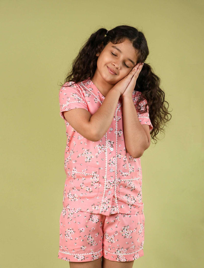 Best Fabric for Kids Clothes in Indian Summer- Tweeny Mini