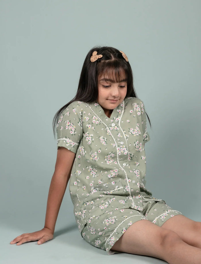 Best Fabric for Kids Clothes in Indian Summer- Tweeny Mini