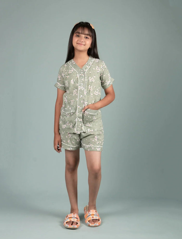 Best Fabric for Kids Clothes in Indian Summer- Tweeny Mini