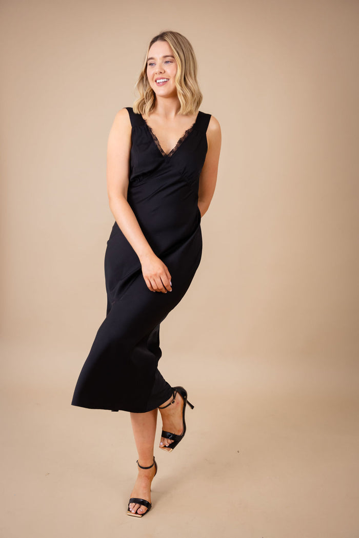 Sinéad Slip Dress (Black)