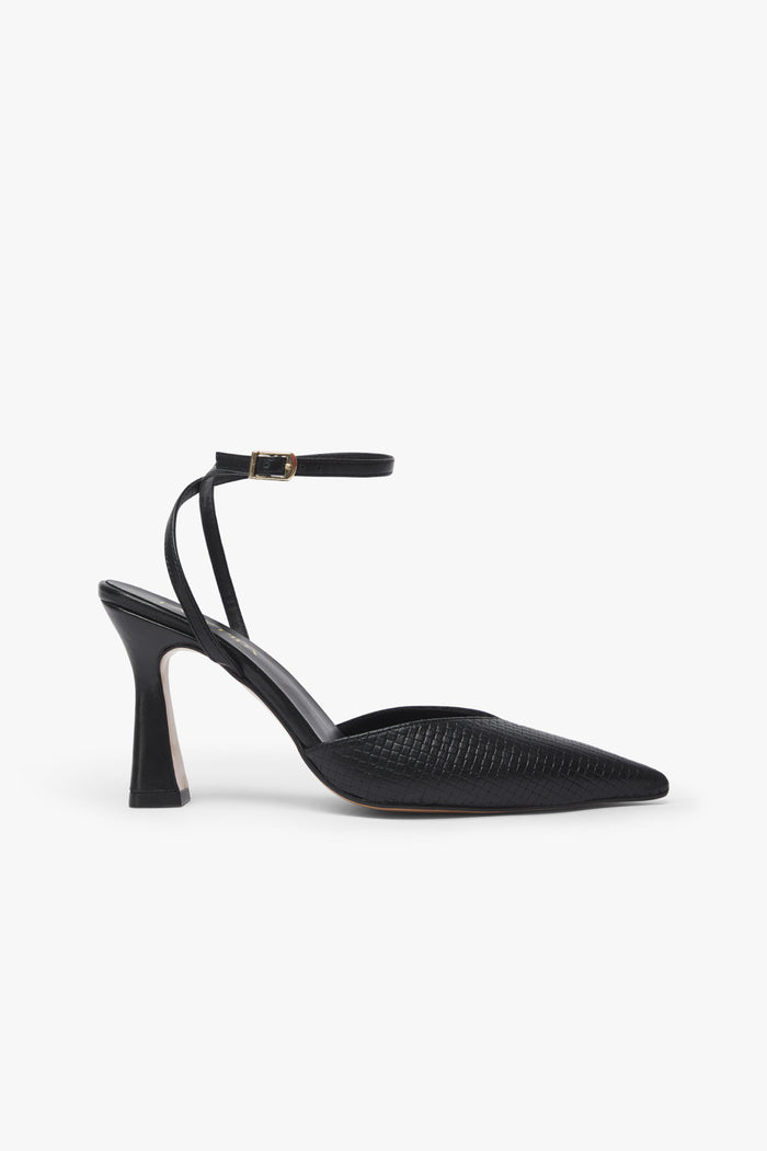 Stiletto Valma Negro de tacón medio con plataforma stiletto de Lady Pipa para completar looks de invitada.