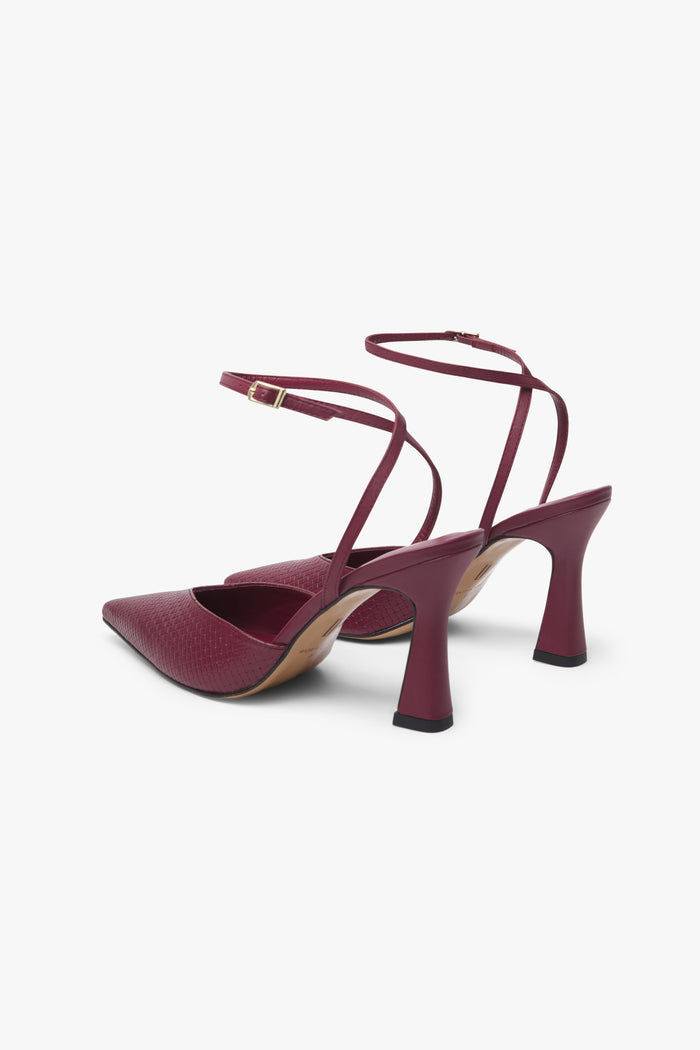 Stilleto Valma Burdeos de tacón medio con plataforma stiletto de Lady Pipa para completar looks de invitada.