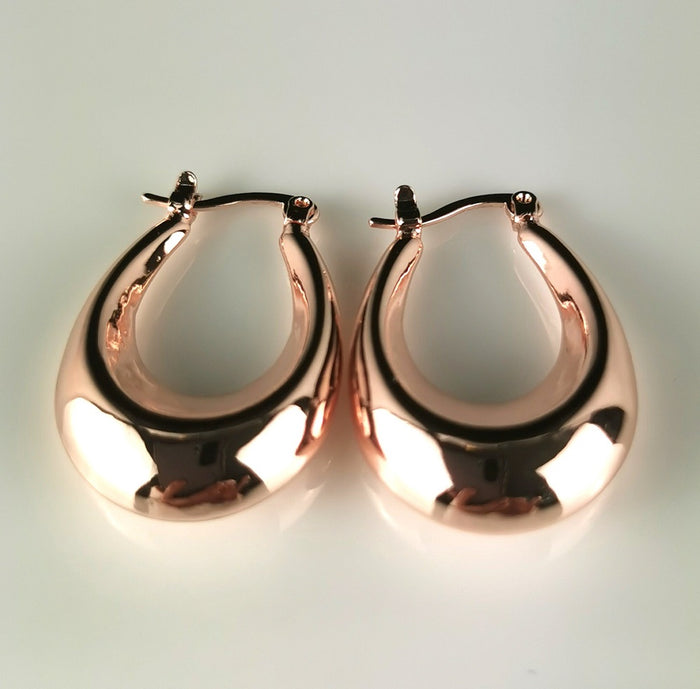 Teardrop Chunky Hoop - Rose Gold