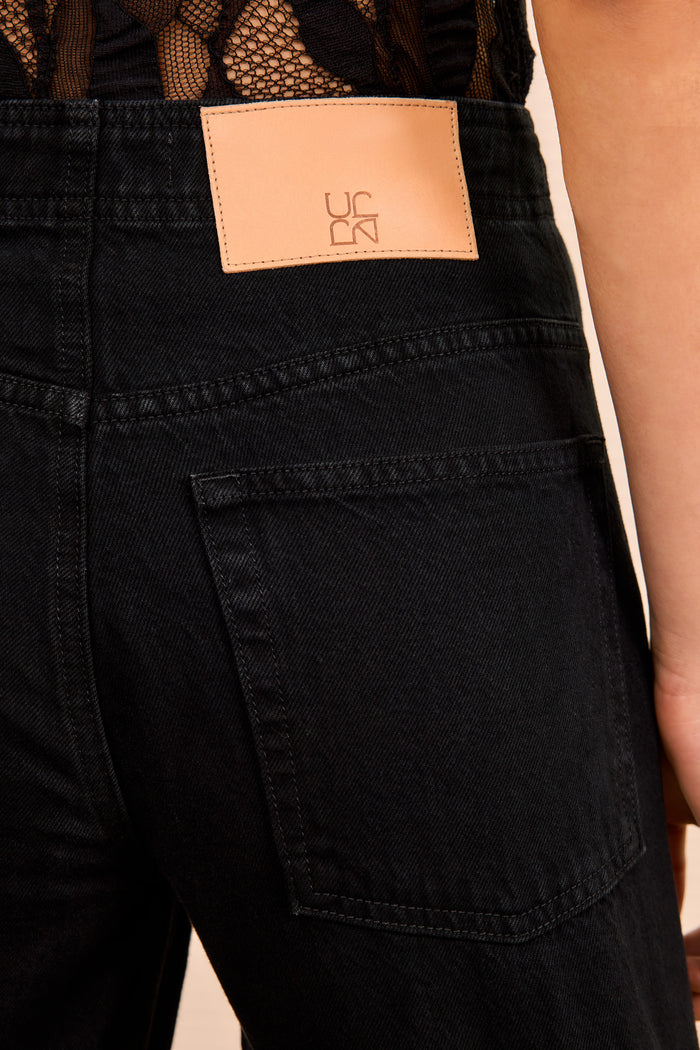Bianca Noir Premium Denim - Back Leather Logo Patch Detail | Ulla Johnson