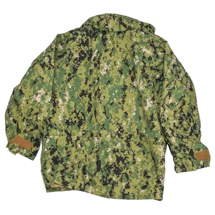 US Navy NWU Type III Gore-Tex Wet Weather Jacket - Large Short - US Navy Surplus - Rain Jackets