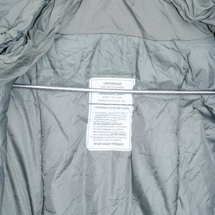 USGI PCU Level 7 Jacket - Large Regular - US Army Surplus - Field Jackets