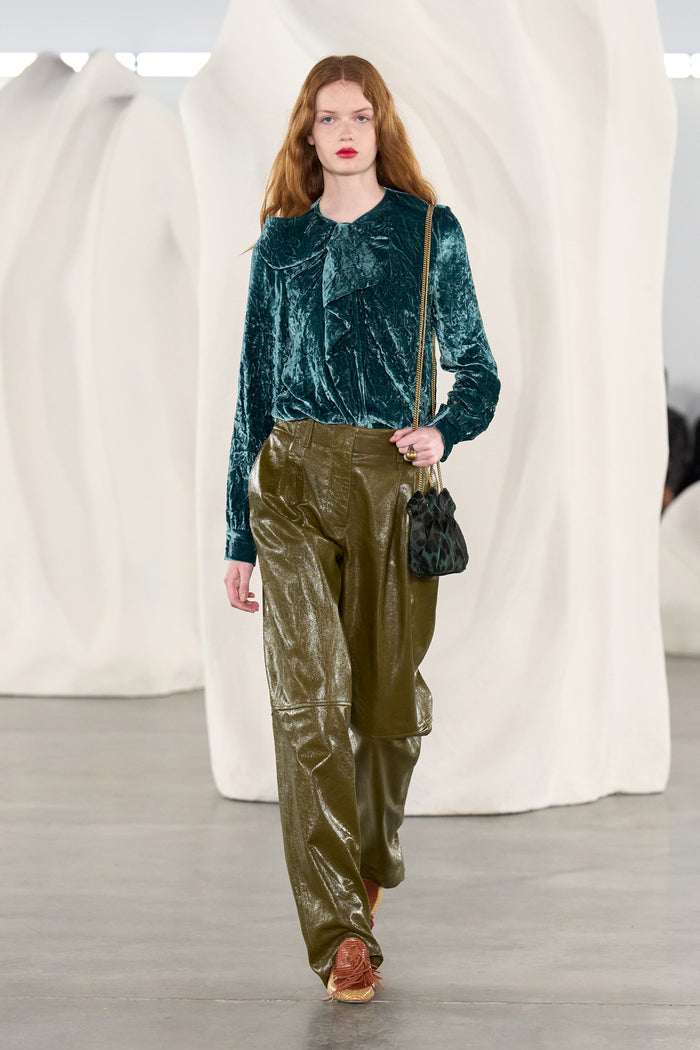 Vesa Long Sleeve Velvet Bow Blouse - Jadeite
