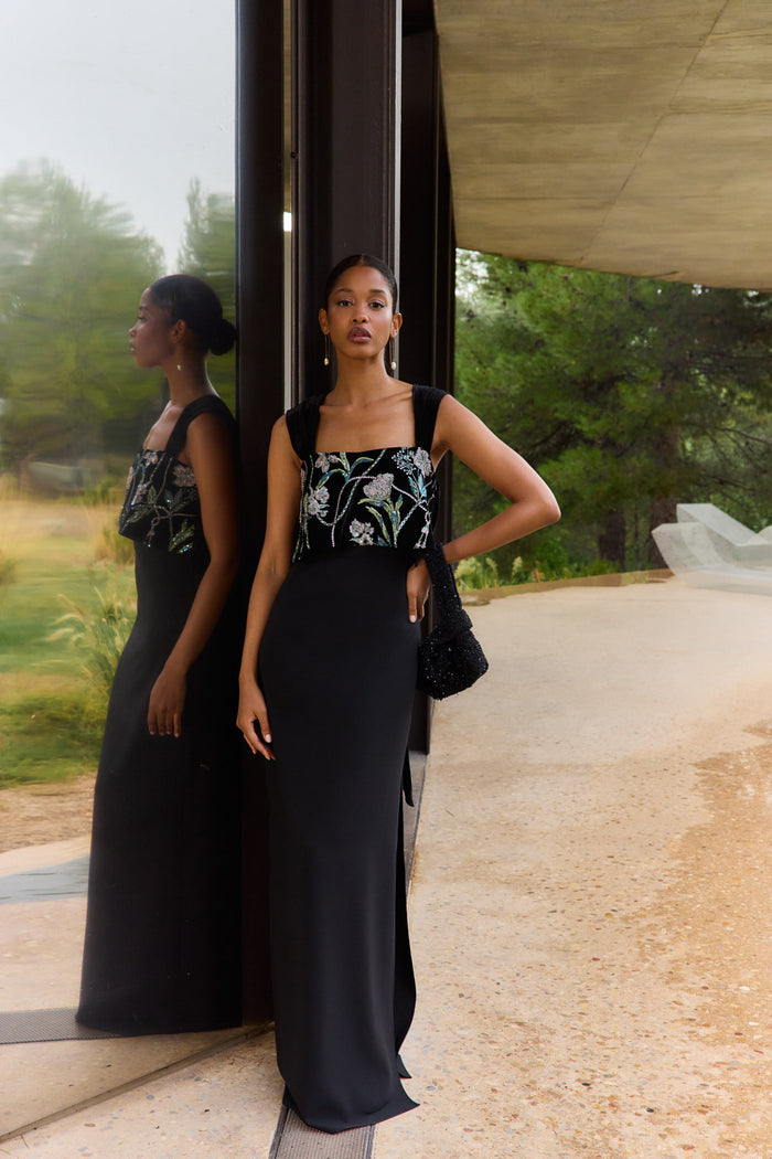 Vestido Oriane Negro maxi de tirantes fluido de Lady Pipa para invitada de boda.