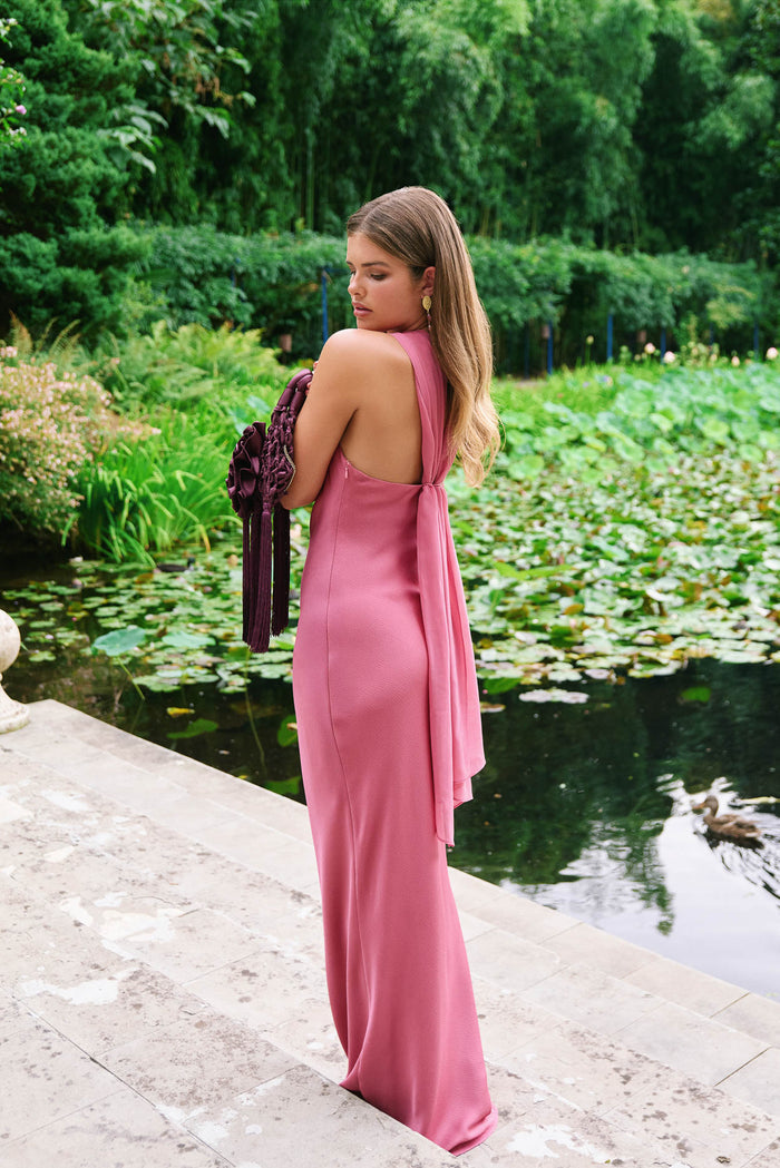 Vestido Ruby Rosé maxi de tirantes ceñido de Lady Pipa para invitada de boda.